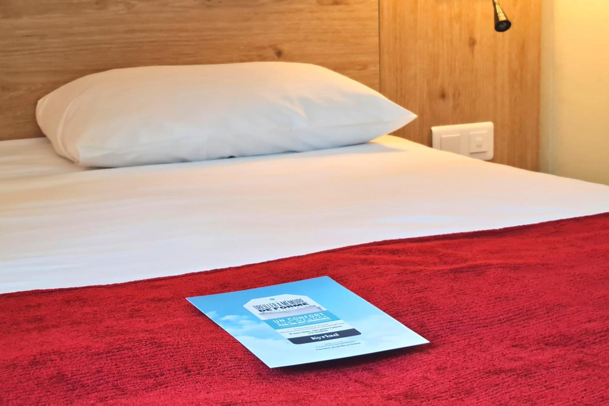 Hotel Kyriad Centre 3*